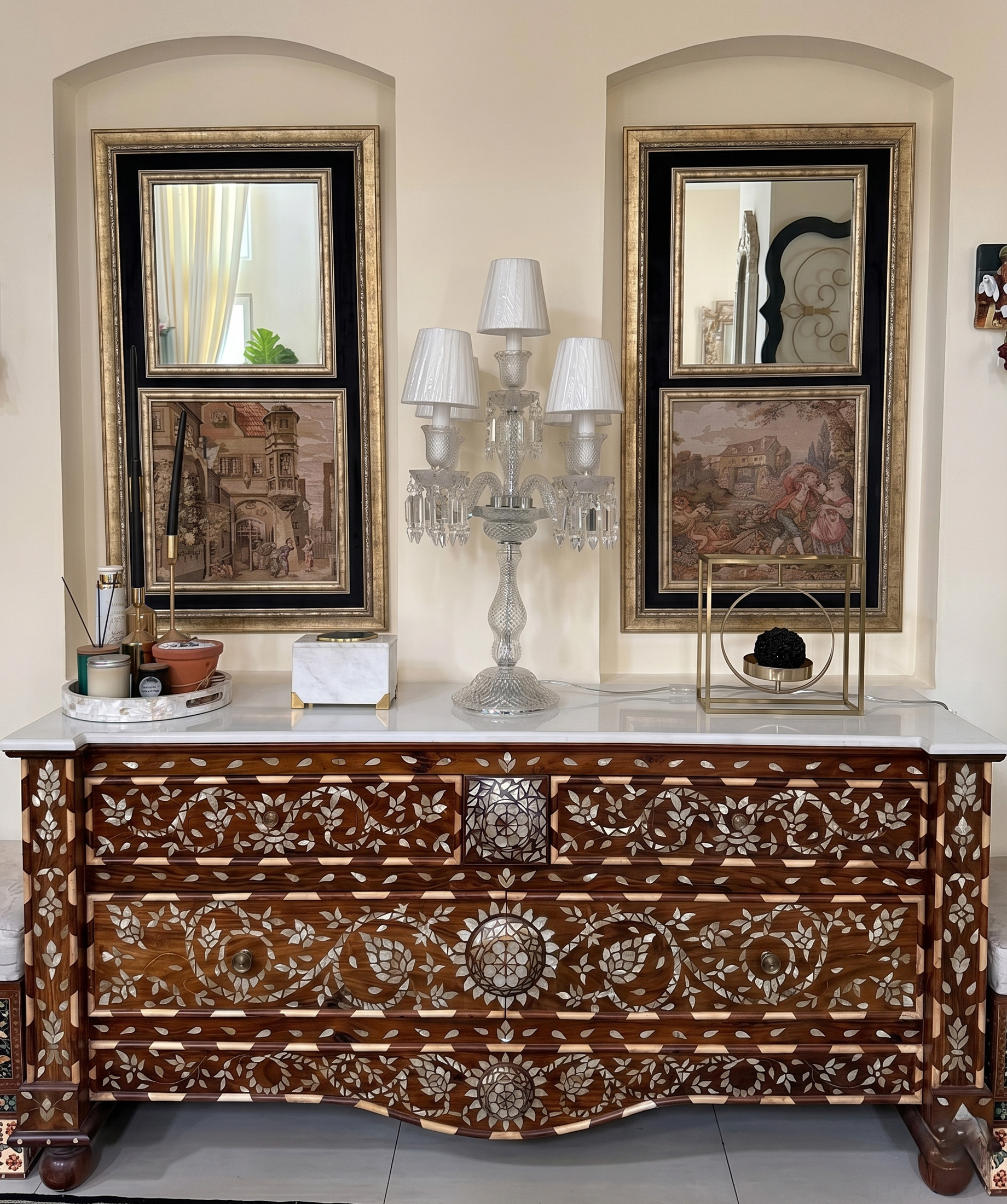 Heritage Grand Console