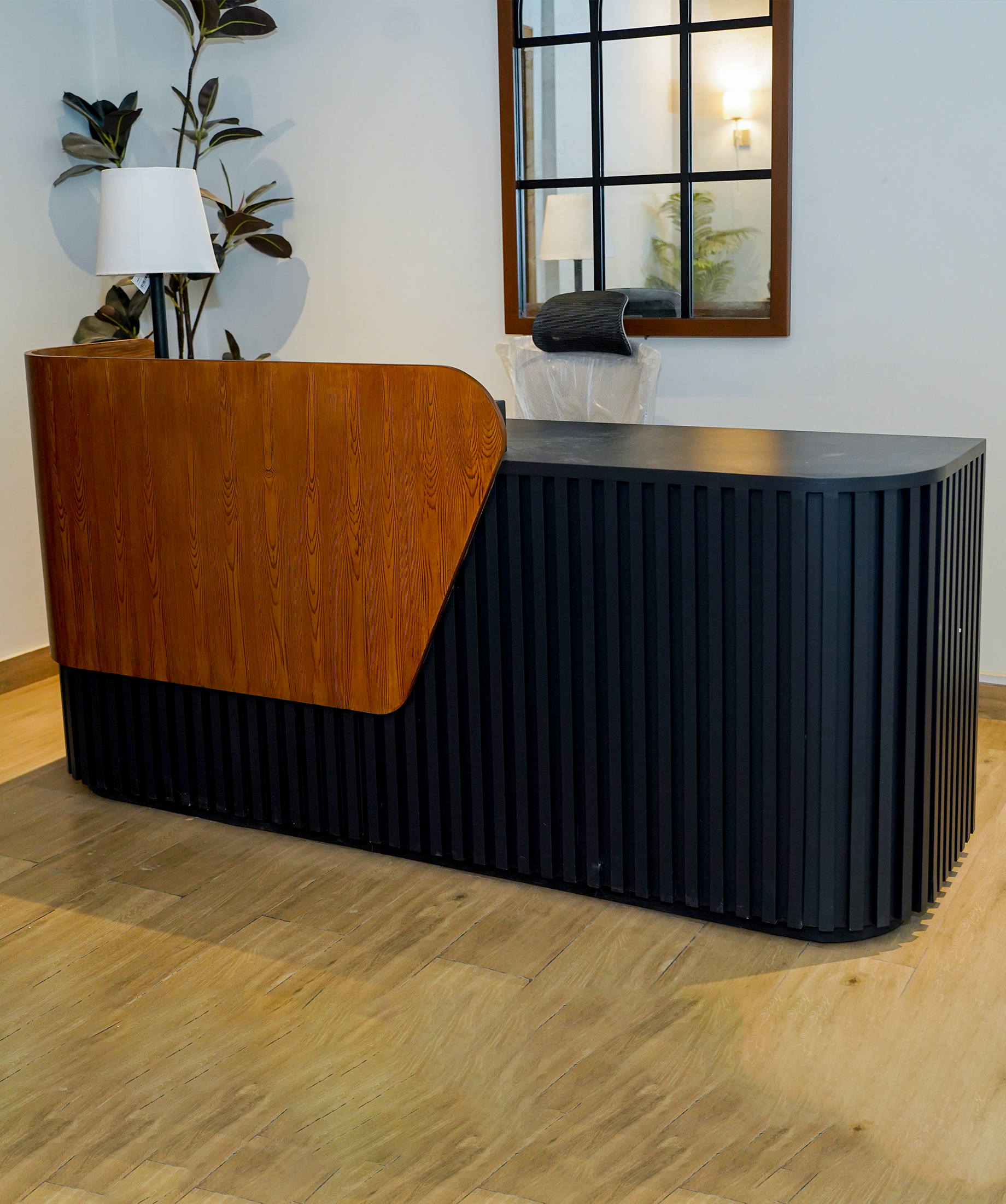 ECLIPSE RECEPTION DESK