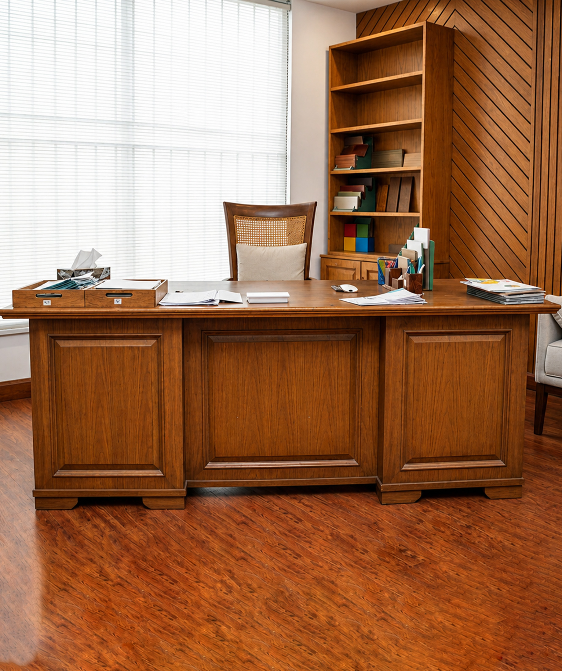 EXECUTIVE OFFICE